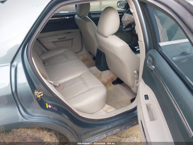 44464977 :رقم المزاد ، 2C3AA53G95H685761 vin ، 2005 Chrysler 300 Touring مزاد بيع