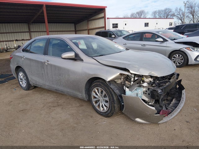 Продаж на аукціоні авто 2015 Toyota Camry Le, vin: 4T4BF1FK0FR489413, номер лоту: 44465002