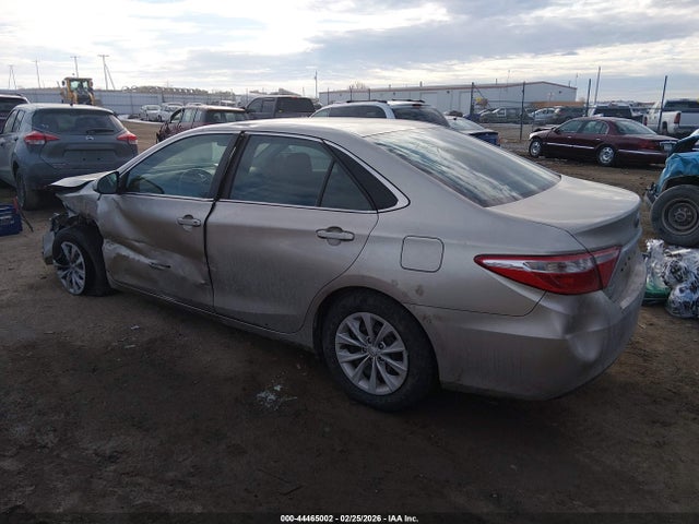 Продаж на аукціоні авто 2015 Toyota Camry Le, vin: 4T4BF1FK0FR489413, номер лоту: 44465002