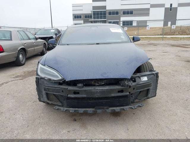 Продаж на аукціоні авто 2018 Tesla Model S 100d/75d/p100d, vin: 5YJSA1E24JF293426, номер лоту: 44465012