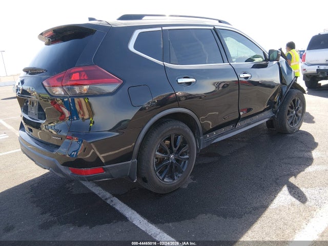 Nissan ROGUE SV 2018 5N1AT2MT0JC746214 Image 4