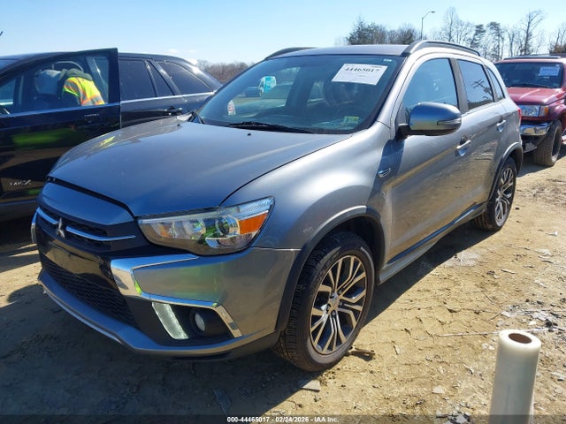 2018 MITSUBISHI OUTLANDER SPORT JA4AP4AW1JU000927 Photo 1