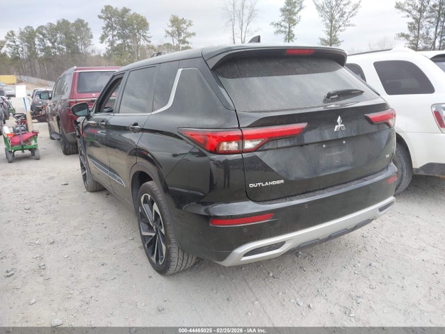 Продажа на аукционе авто 2022 Mitsubishi Outlander Black Edition 2wd/se 2.5 2wd/se Launch Edition 2wd, vin: JA4J3UA81NZ024893, номер лота: 44465025