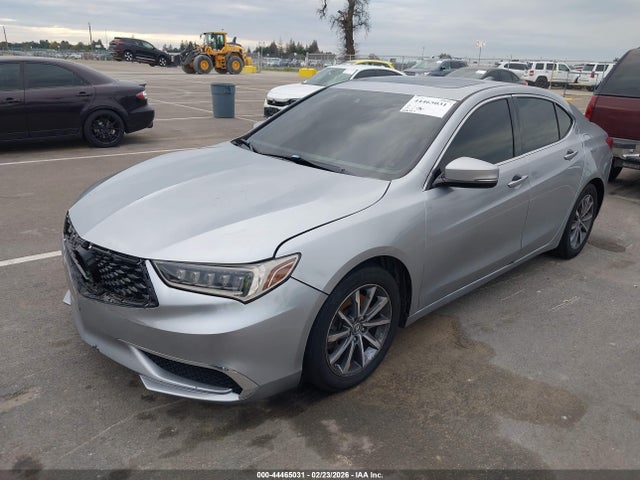 Acura TLX 2018 19UUB1F39JA006024 Image 2