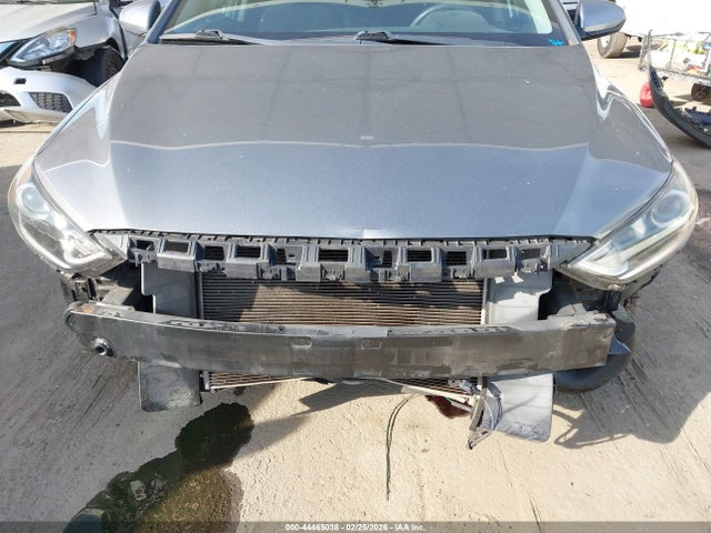 KMHD84LF8JU557083 Hyundai ELANTRA SEL