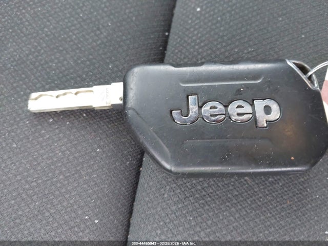 1C4GJXAG5MW557070 Jeep Wrangler Sport 4x4