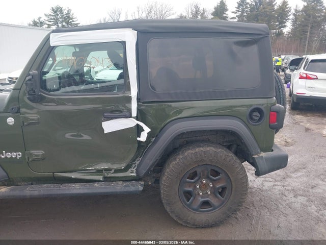 1C4GJXAG5MW557070 Jeep Wrangler Sport 4x4