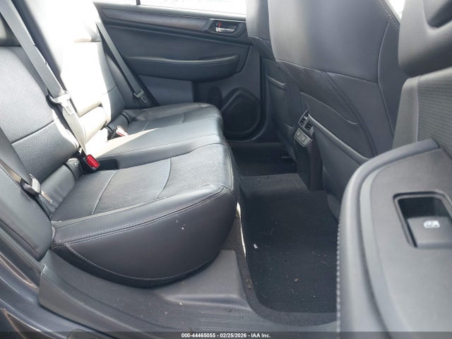 Продаж на аукціоні авто 2015 Subaru Legacy 2.5i Limited, vin: 4S3BNBN63F3044049, номер лоту: 44465055