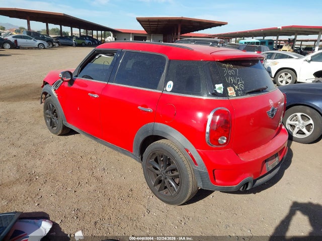 2011 MINI COOPER S COUNTRYMAN WMWZC3C52BWL79281 Photo 2