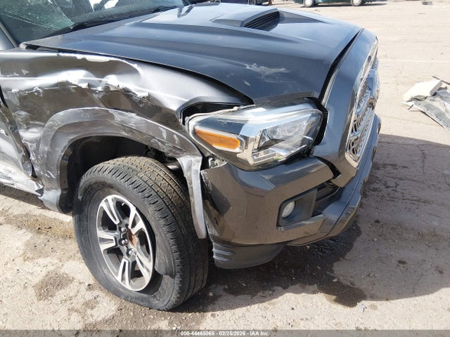 5TFAZ5CN7HX041923 Toyota Tacoma Trd Sport