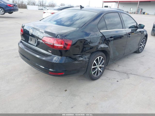 3VWDB7AJ4HM415744 Volkswagen Jetta 1.4t Se