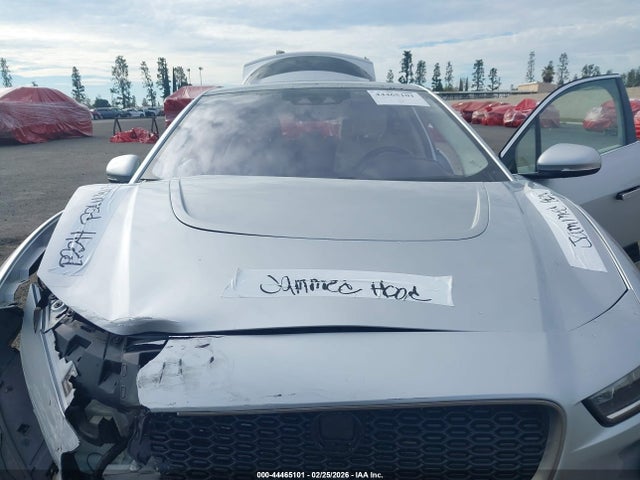 2020 Jaguar I-pace S Ev400 Awd Automatic მანქანა იყიდება აუქციონზე, vin: SADHB2S10L1F81729, აუქციონის ნომერი: 44465101