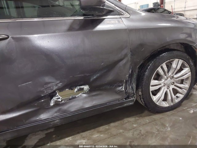 1C3CCCAB3FN673435 Chrysler 200 Limited