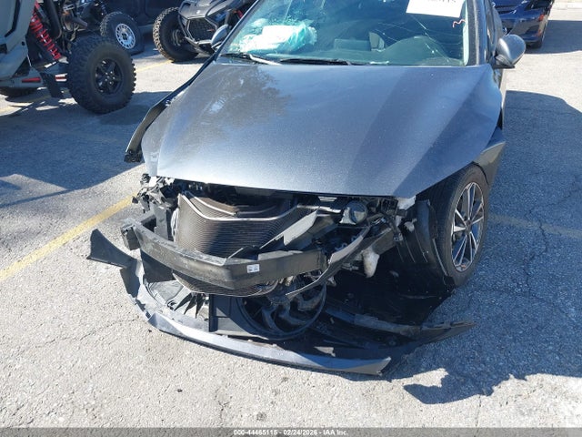 3KPF24ADXPE651926 KIA Forte Lxs