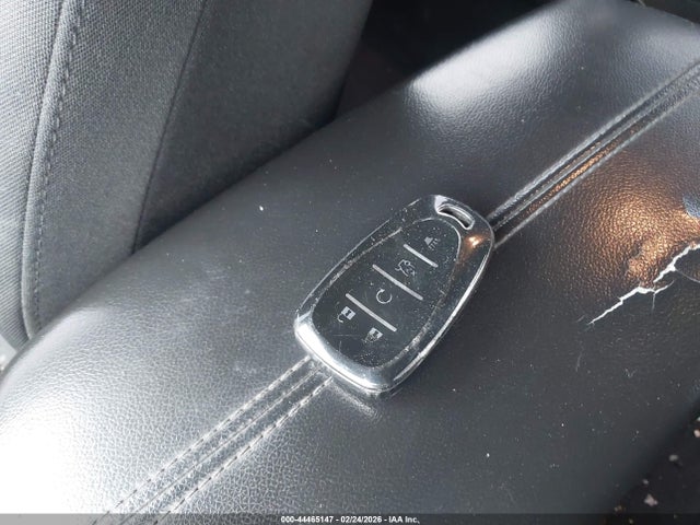 1G1ZD5ST1JF187644 Chevrolet MALIBU LT
