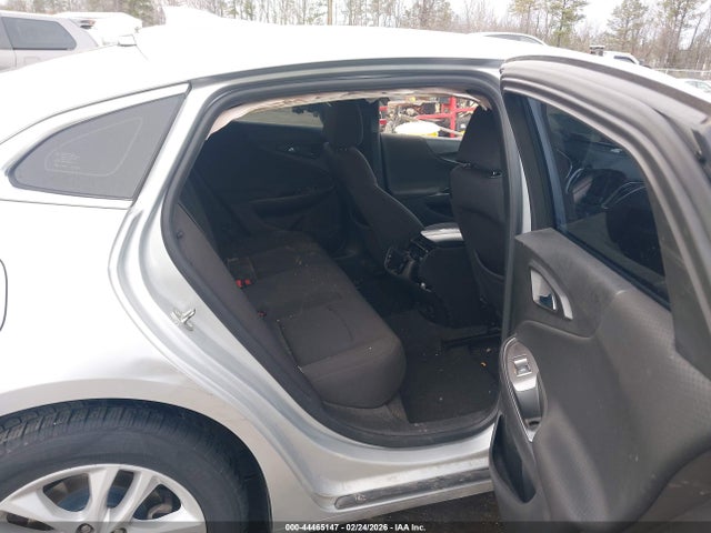 1G1ZD5ST1JF187644 Chevrolet MALIBU LT