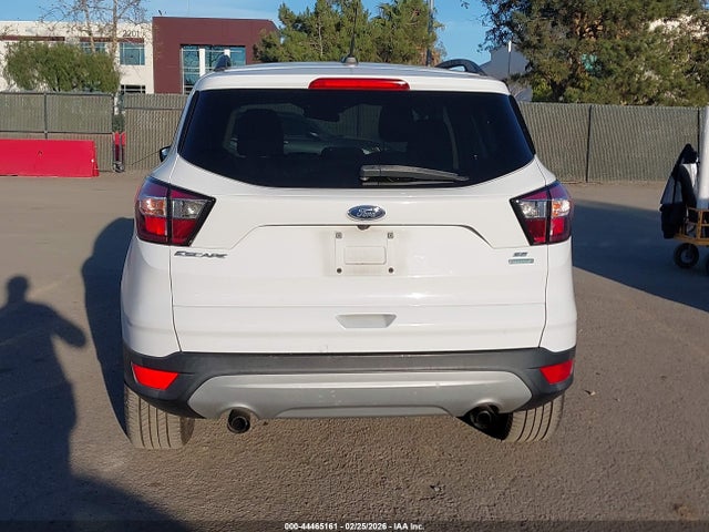 1FMCU0GD9JUD44457 Ford ESCAPE SE