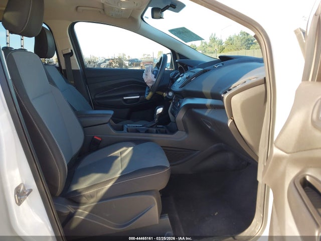 1FMCU0GD9JUD44457 Ford ESCAPE SE