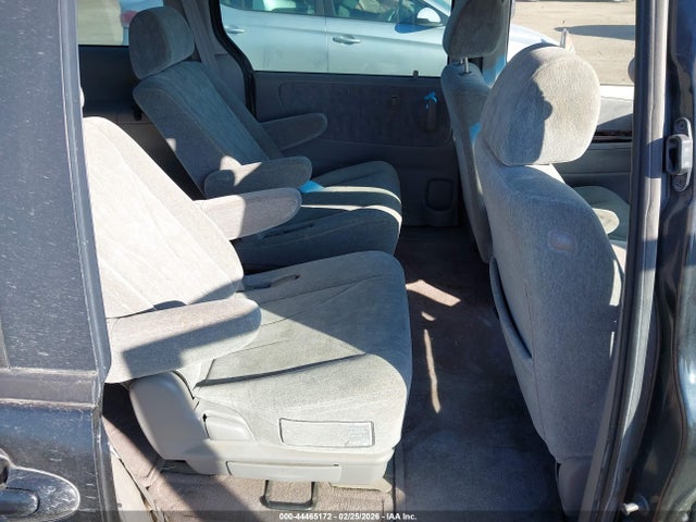 2000 Mazda Mpv Dx/es/lx მანქანა იყიდება აუქციონზე, vin: JM3LW28G9Y0104238, აუქციონის ნომერი: 44465172
