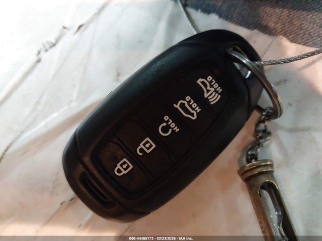 KMHLS4AG0PU544684 Hyundai ELANTRA SEL