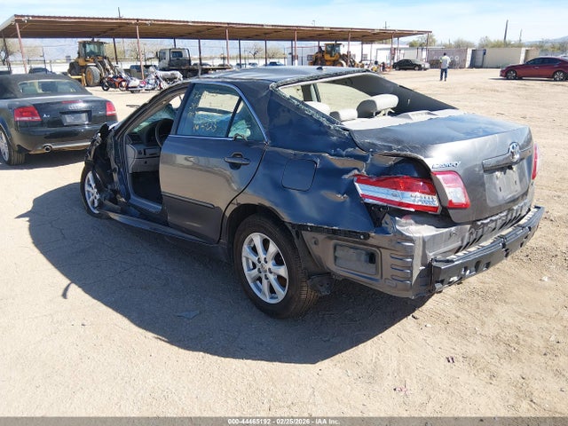 2011 Toyota Camry Le მანქანა იყიდება აუქციონზე, vin: 4T4BF3EK5BR112423, აუქციონის ნომერი: 44465192