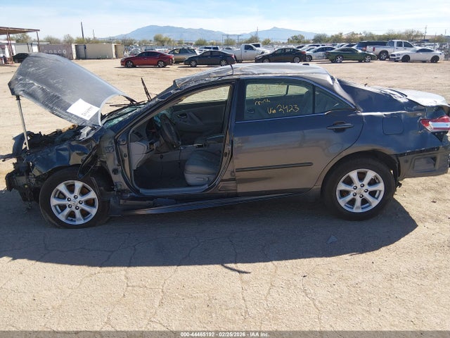 2011 Toyota Camry Le მანქანა იყიდება აუქციონზე, vin: 4T4BF3EK5BR112423, აუქციონის ნომერი: 44465192