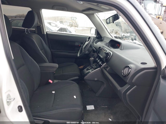 Scion Xb Release Series 2014 JTLZE4FE6EJ059689 Image 5