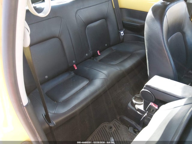 2007 Volkswagen New Beetle 2.5l მანქანა იყიდება აუქციონზე, vin: 3VWRW21C47M513931, აუქციონის ნომერი: 44465201