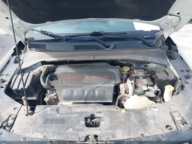 2018 Jeep Compass Latitude Fwd მანქანა იყიდება აუქციონზე, vin: 3C4NJCBB0JT271986, აუქციონის ნომერი: 44465216
