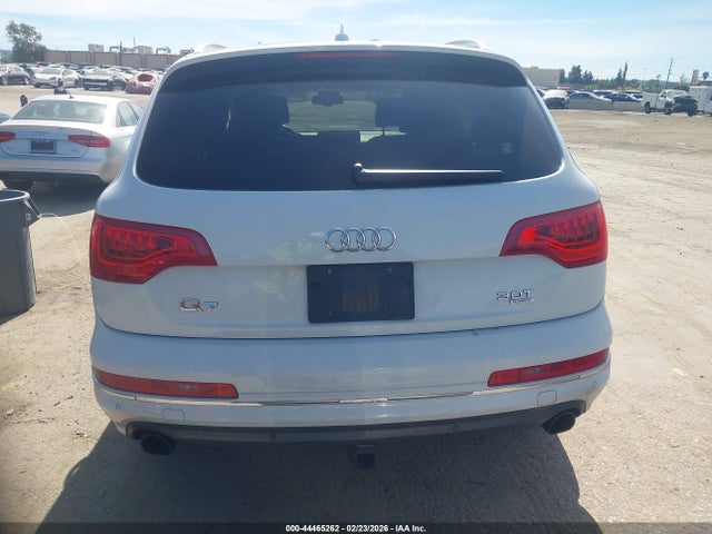 2015 Audi Q7 3.0t Premium მანქანა იყიდება აუქციონზე, vin: WA1LGAFE1FD016740, აუქციონის ნომერი: 44465262