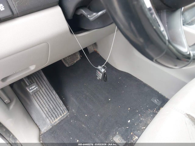 KIA SEDONA LX 2017 KNDMB5C1XH6329357 Image 11
