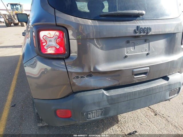 ZACNJBAB6LPL00233 Jeep Renegade Upland 4x4