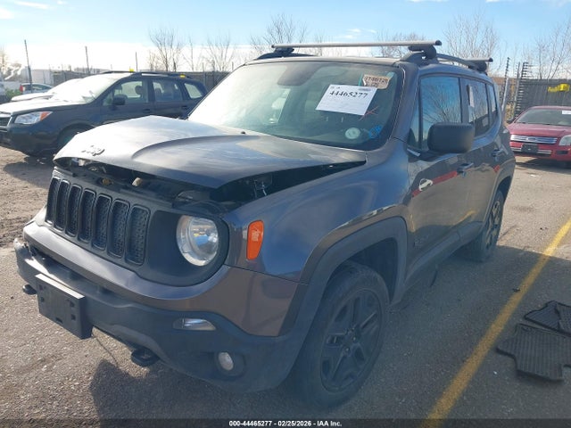 ZACNJBAB6LPL00233 Jeep Renegade Upland 4x4