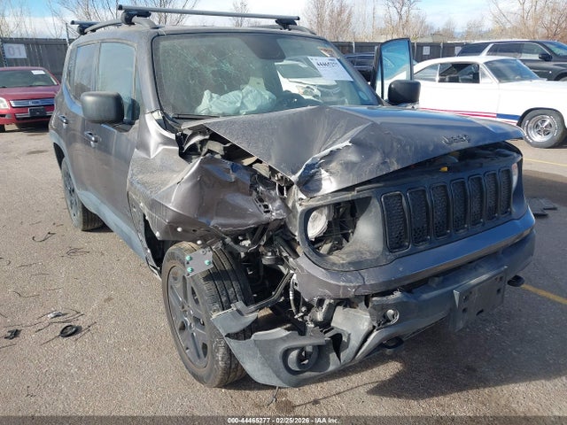 ZACNJBAB6LPL00233 Jeep Renegade Upland 4x4