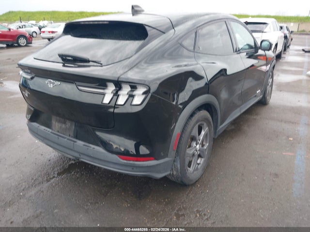 Ford Mustang Mach-e Select 2023 3FMTK1RM6PMA41593 Image 4