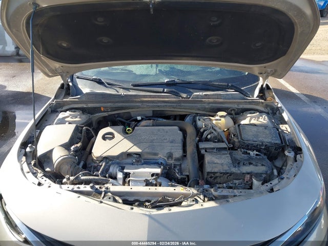 1G1ZD5ST4NF131140 Chevrolet MALIBU LT