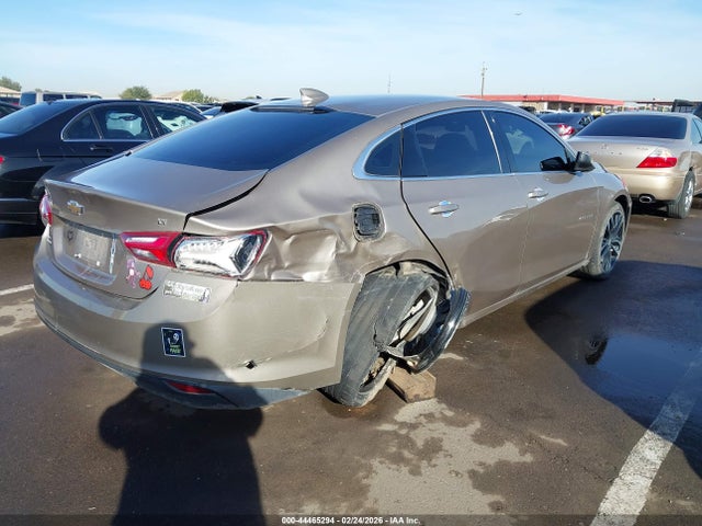 1G1ZD5ST4NF131140 Chevrolet MALIBU LT