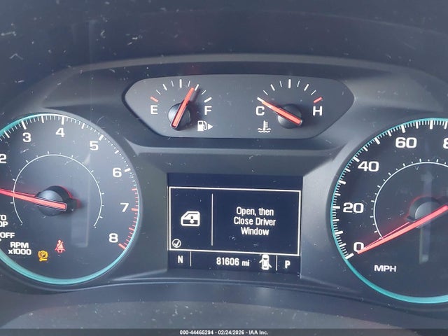 1G1ZD5ST4NF131140 Chevrolet MALIBU LT