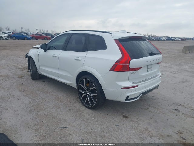 2025 VOLVO XC60 PLUG-IN HYBRID YV4H60RP1S1180472 Photo 2