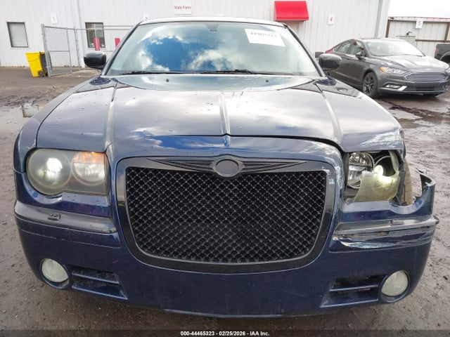 Продажа на аукционе авто 2006 Chrysler 300c, vin: 2C3KK63H96H107337, номер лота: 44465323