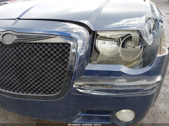 Продажа на аукционе авто 2006 Chrysler 300c, vin: 2C3KK63H96H107337, номер лота: 44465323
