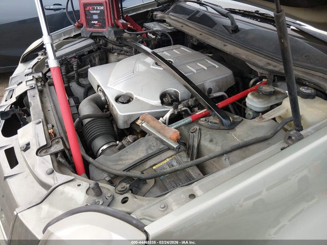 2004 CADILLAC SRX 1GYEE637340143575 Photo 5