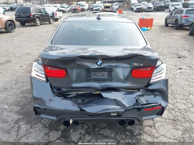 44465418 :رقم المزاد ، WBS3C9C52FP806222 vin ، 2015 Bmw M3 مزاد بيع