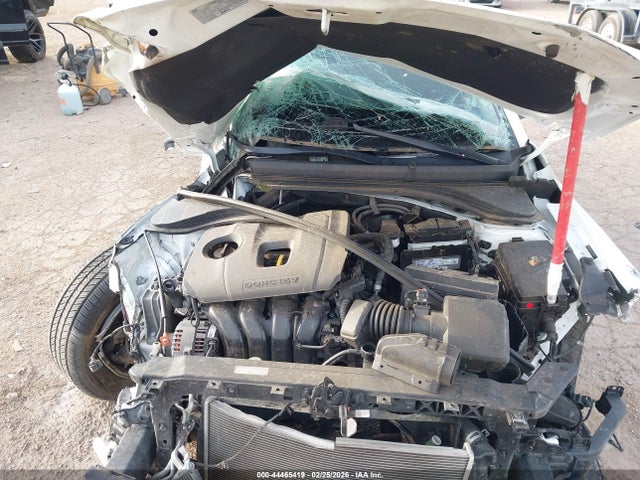5NPD84LF0LH627421 Hyundai ELANTRA SEL