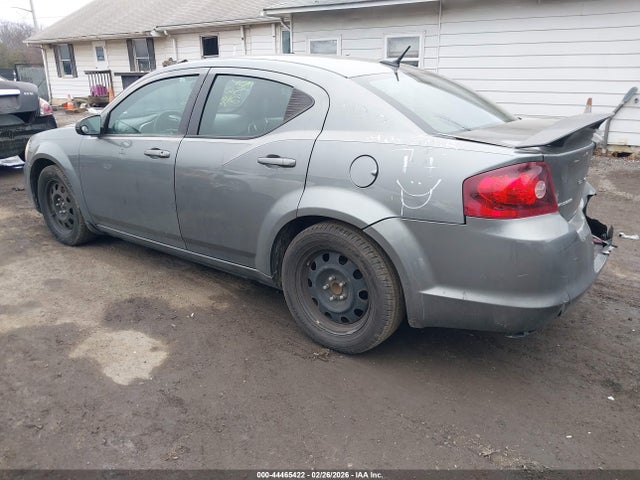 44465422 :رقم المزاد ، 1B3BD4FB3BN606252 vin ، 2011 Dodge Avenger Express مزاد بيع
