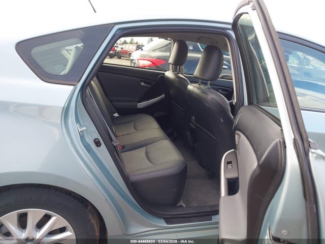 Toyota Prius Plug-in Advanced 2014 JTDKN3DP7E3050757 Image 8