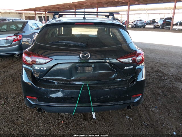 3MZBN1L30JM182798 Mazda Mazda3 Touring