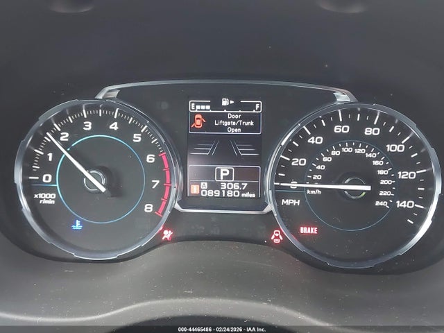 Продаж на аукціоні авто 2018 Subaru Forester 2.5i Limited, vin: JF2SJARC6JH515646, номер лоту: 44465486