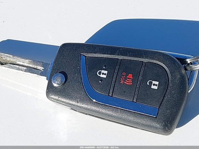 JTNKHMBX0M1096646 Toyota C-HR LE