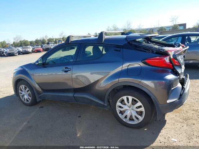 JTNKHMBX0M1096646 Toyota C-HR LE